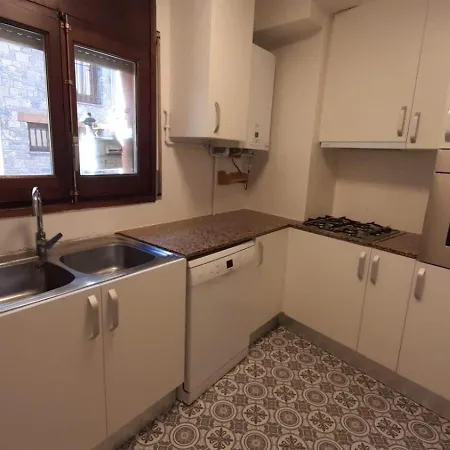 Apartamento En El Centro De Puigcerda Exterior photo